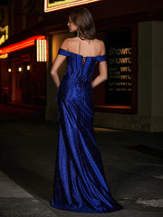Robe de Soirée en Satin Sirène à Hors de l'Épaule avec Traîne Balayage Bleu Marine Clair Grande Taille