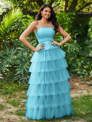 Robe de bal Longue évasée Sans Bretelles en Couches Piscine