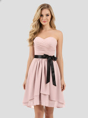 Col en Cœur Robe Courte avec Ceinture Noire Rose Poudré